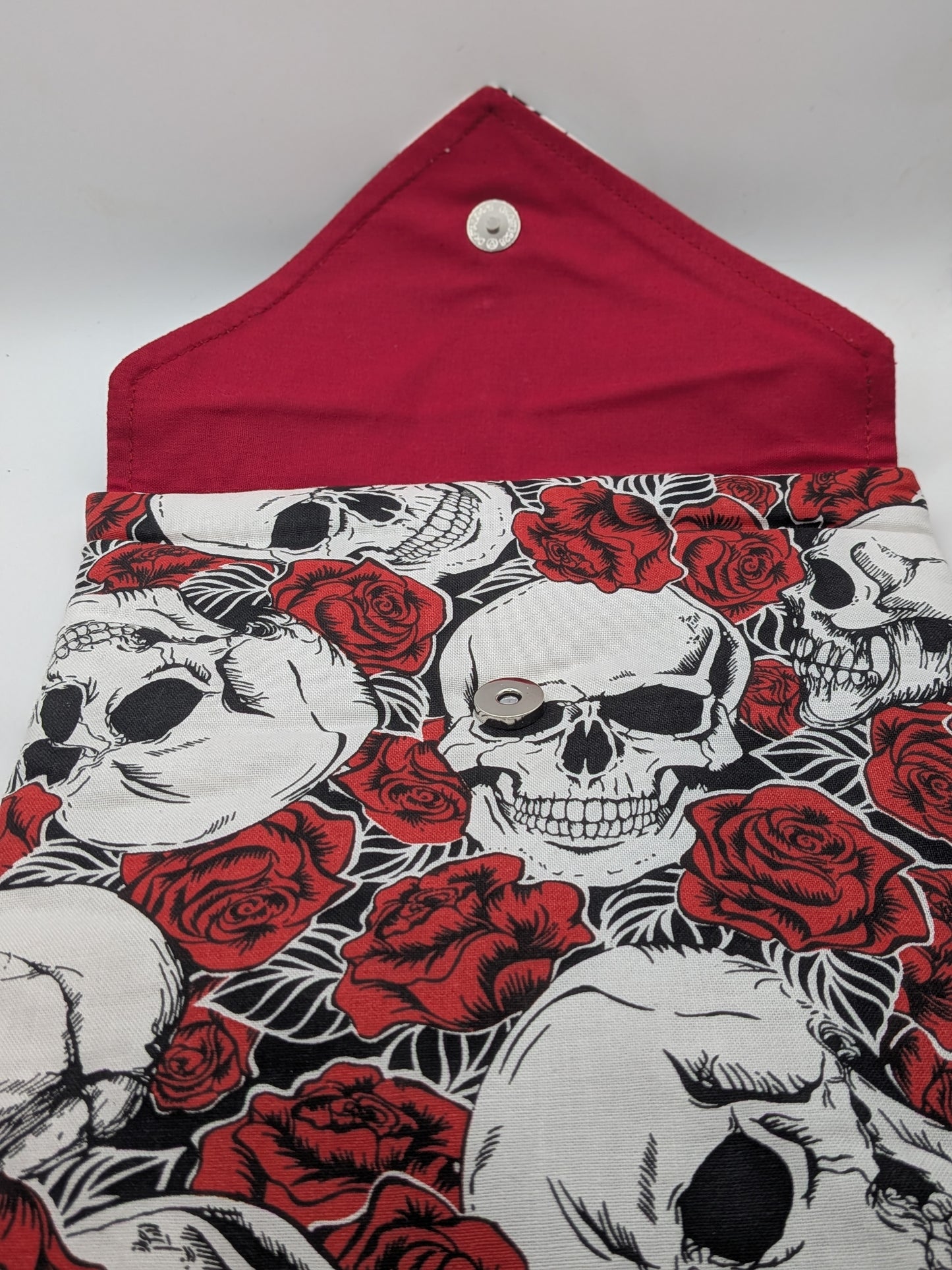 Red Roses and Skull Booksleeve