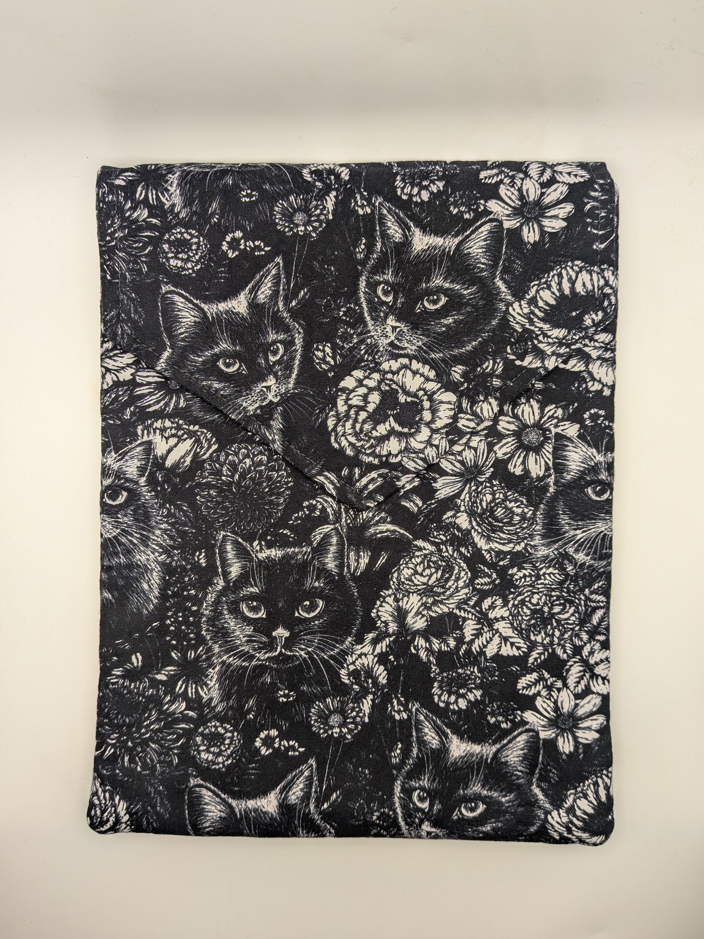 Black Cat & Flower Book sleeve